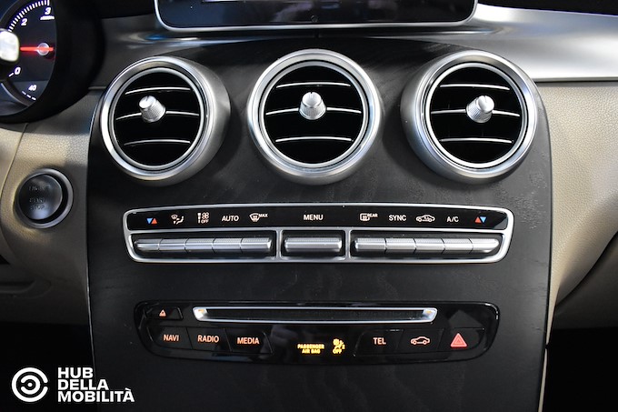 MERCEDES-BENZ GLC 220 d 4Matic Sport